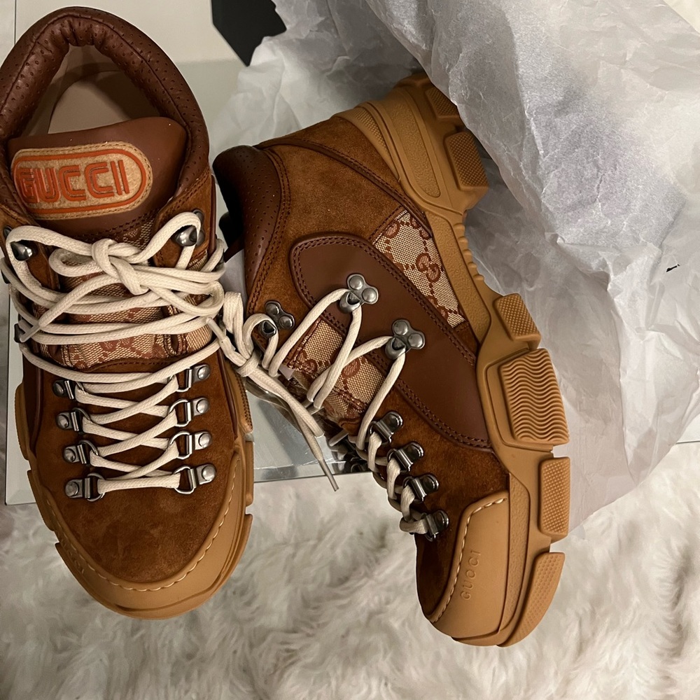 BRAND NEW GUCCI X SEGA Suede Calfskin GG Monogram Mens Flashtrek Sneakers.